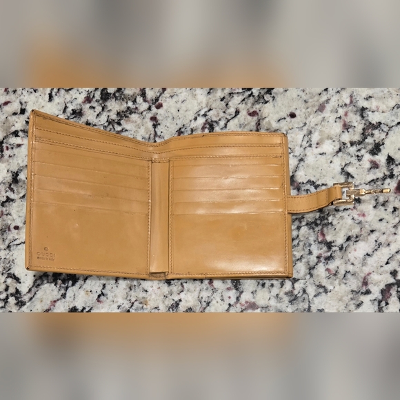 Gucci Jackie Bifold Brown Wallet With Gold Hardware - Picture 7 of 14